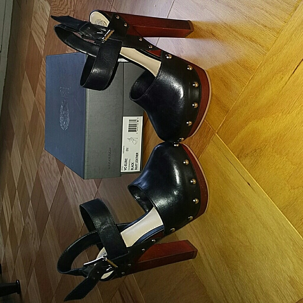 Vince Camuto strap back clog